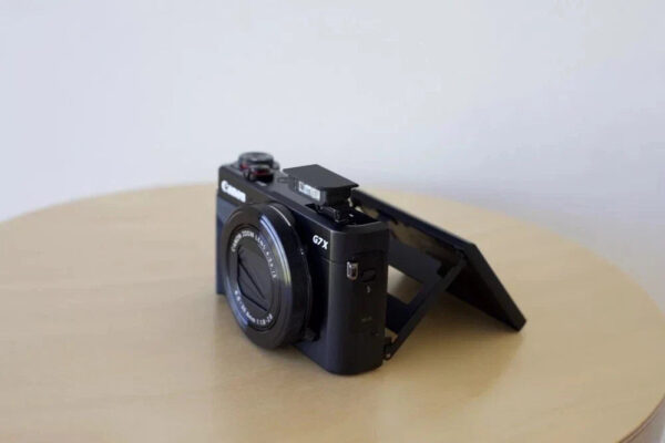Canon PowerShot G7x Mark II 20.1MP Digital Camera - Image 3