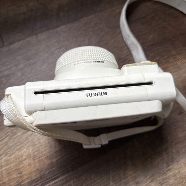 Wide Format Instant Camera – White, 95mm Lens with Flash - Image 4